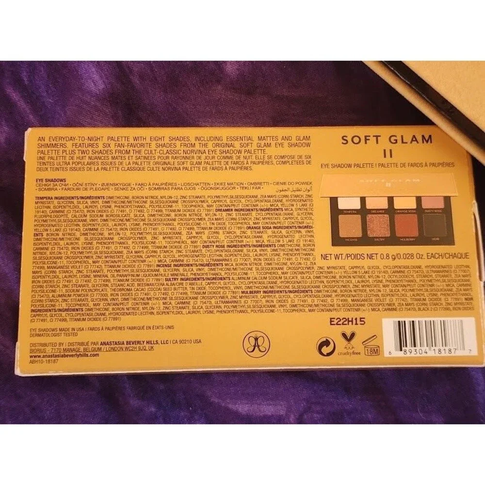 ANASTASIA BEVERLY HILLS Soft Glam II Mini Eyeshadow Palette 8 Pan Pressed Powder